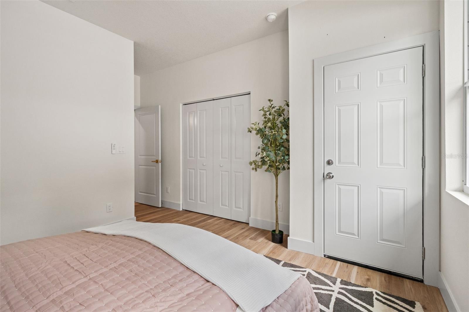 primary bedroom1