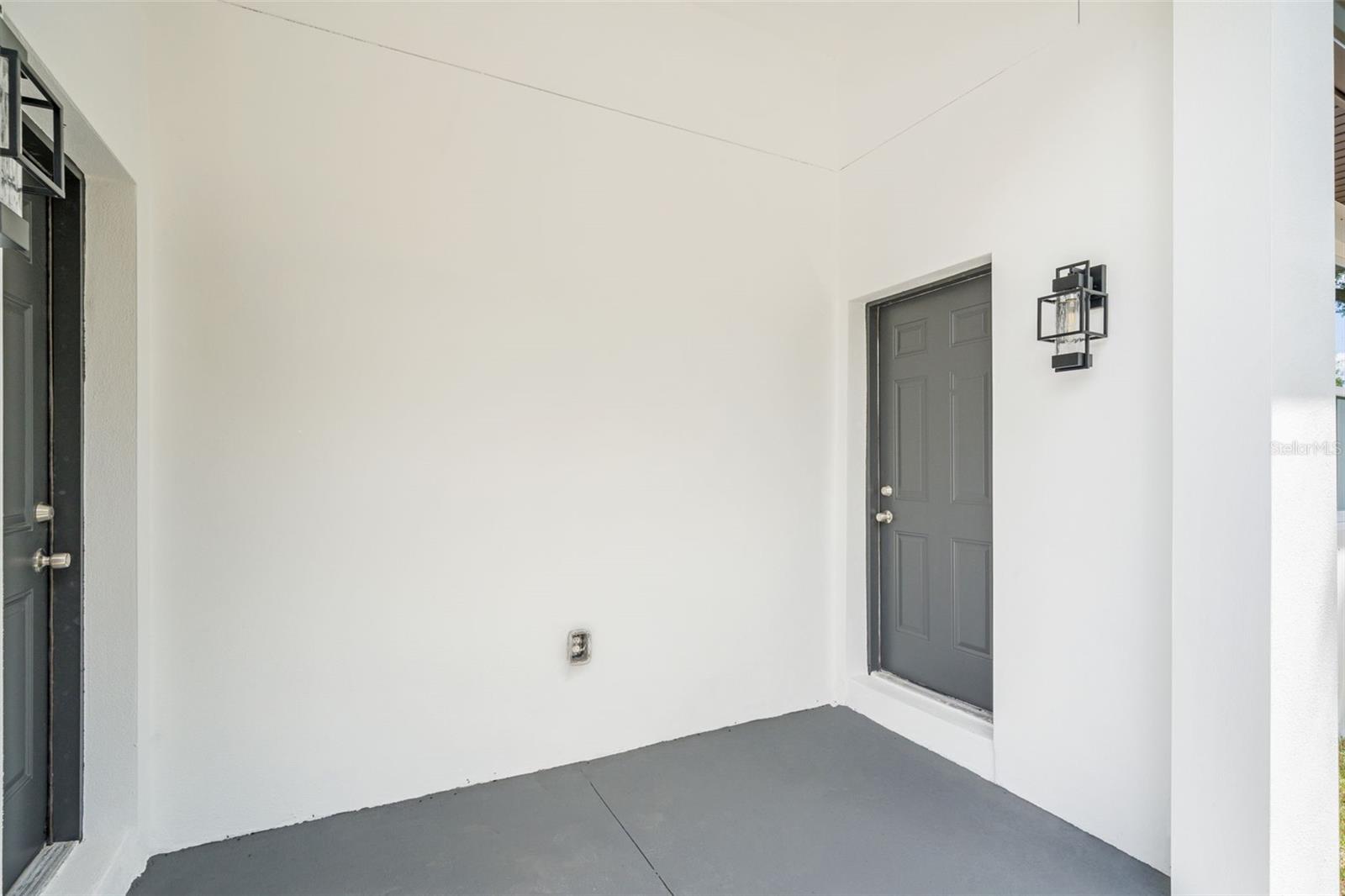 private entry into both primary suites