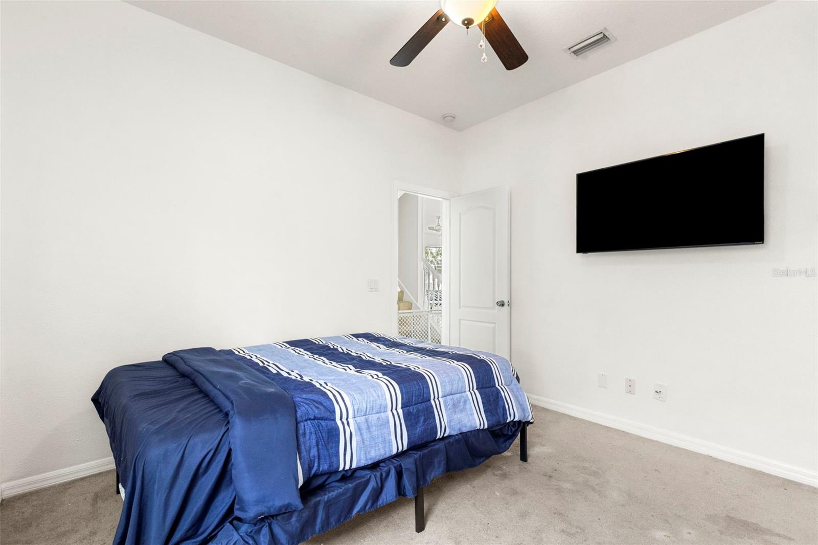 TB8503009
