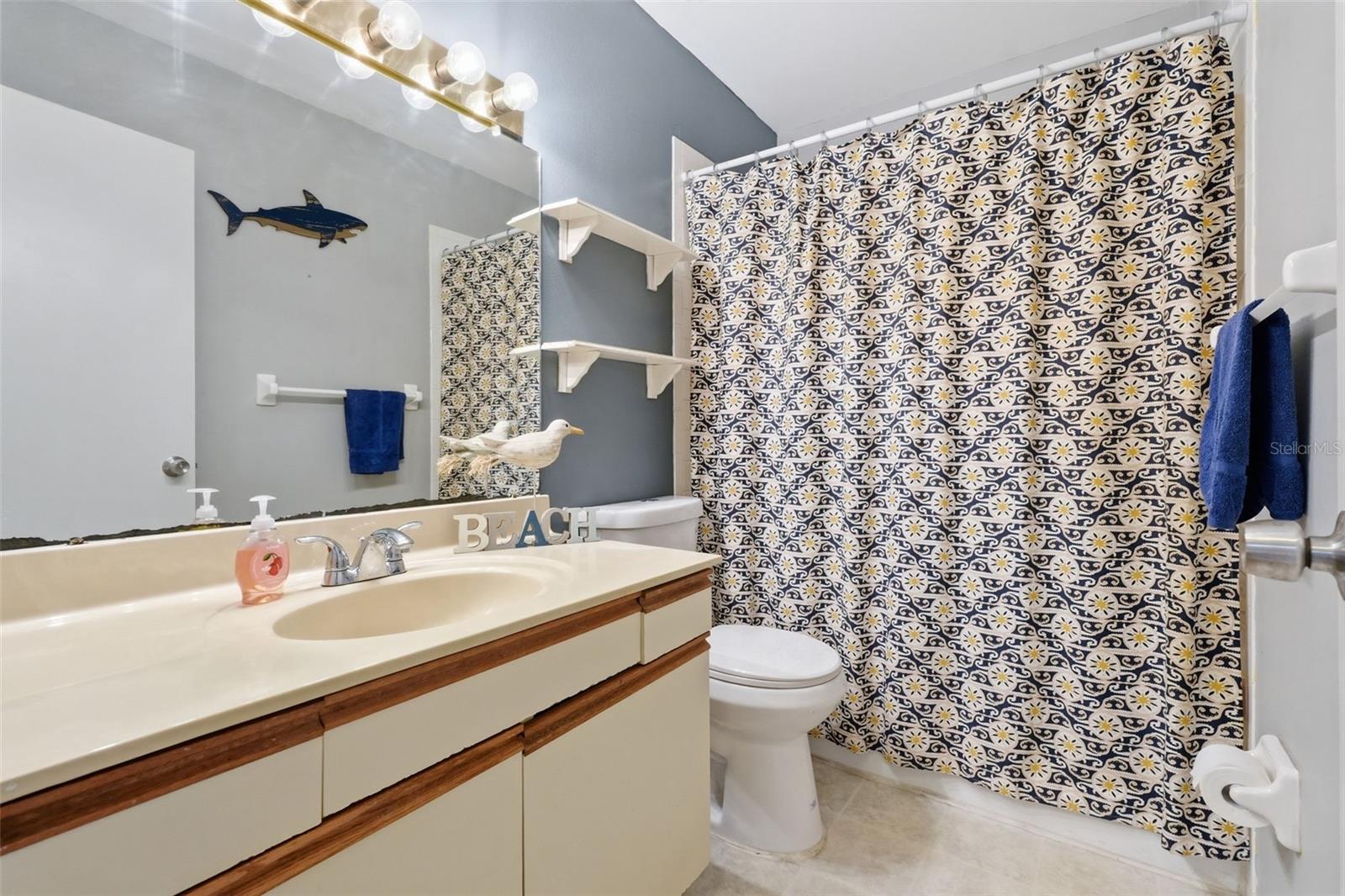 TB8503012