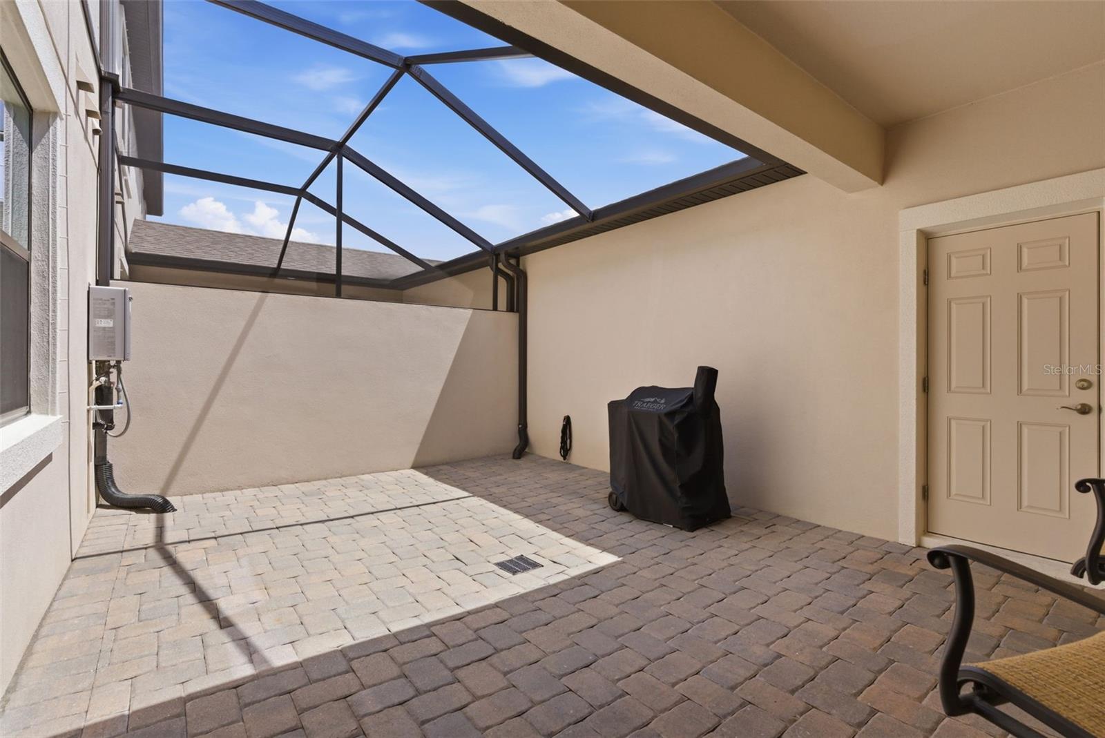 Screened in Patio