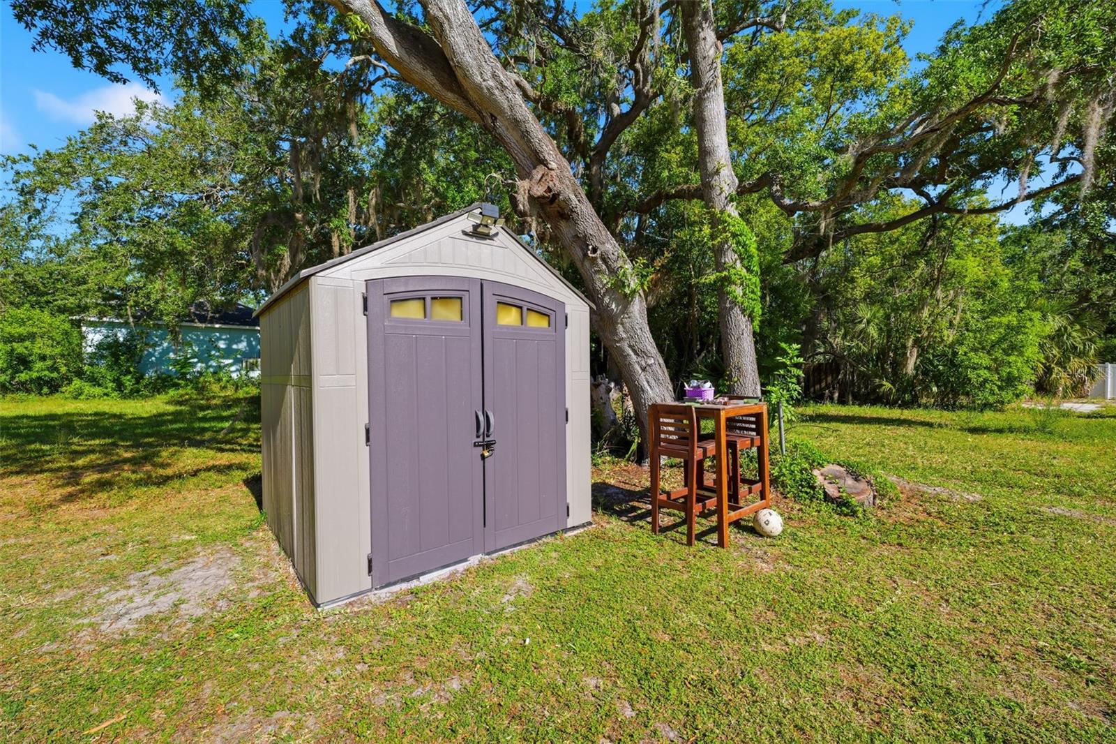 Shed