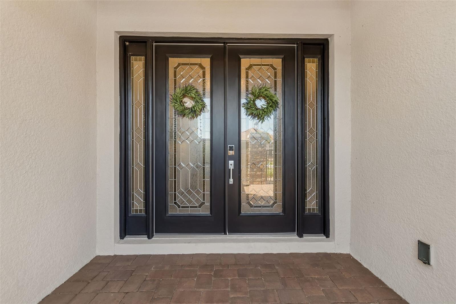 Double door entry