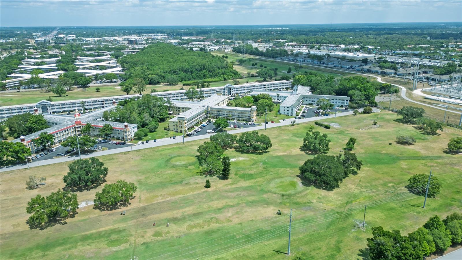Golf FREE for Residents