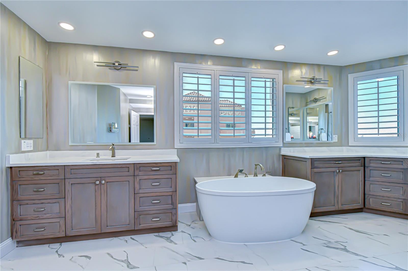 Primary Ensuite bathroom