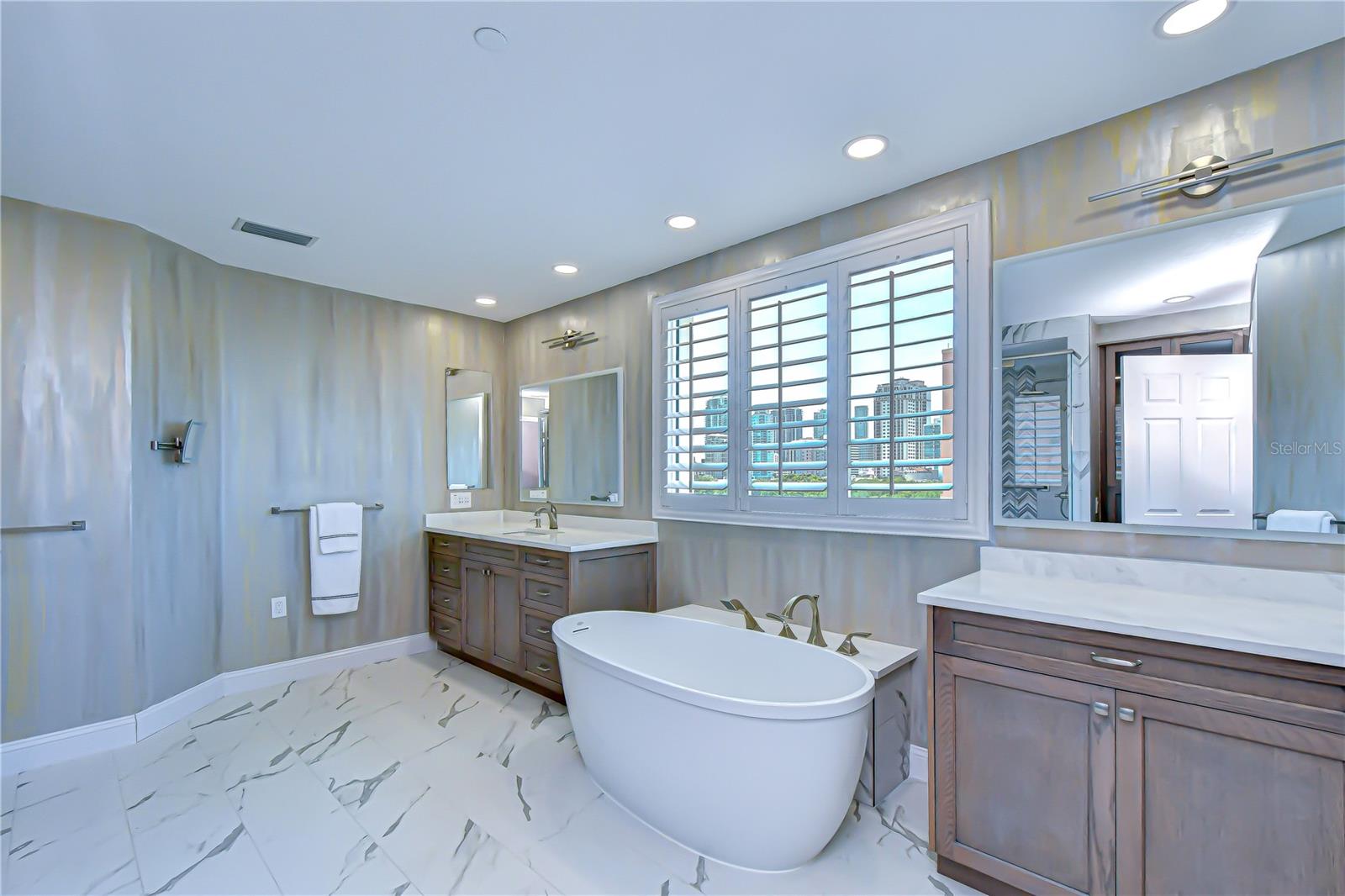 Primary Ensuite bathroom
