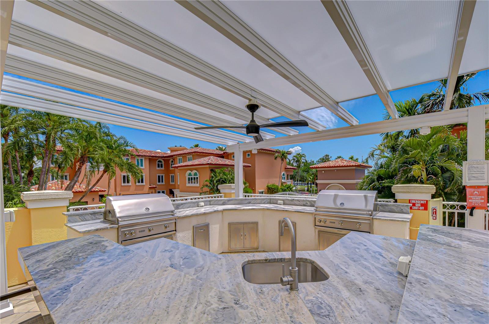 Outdoor kitchen