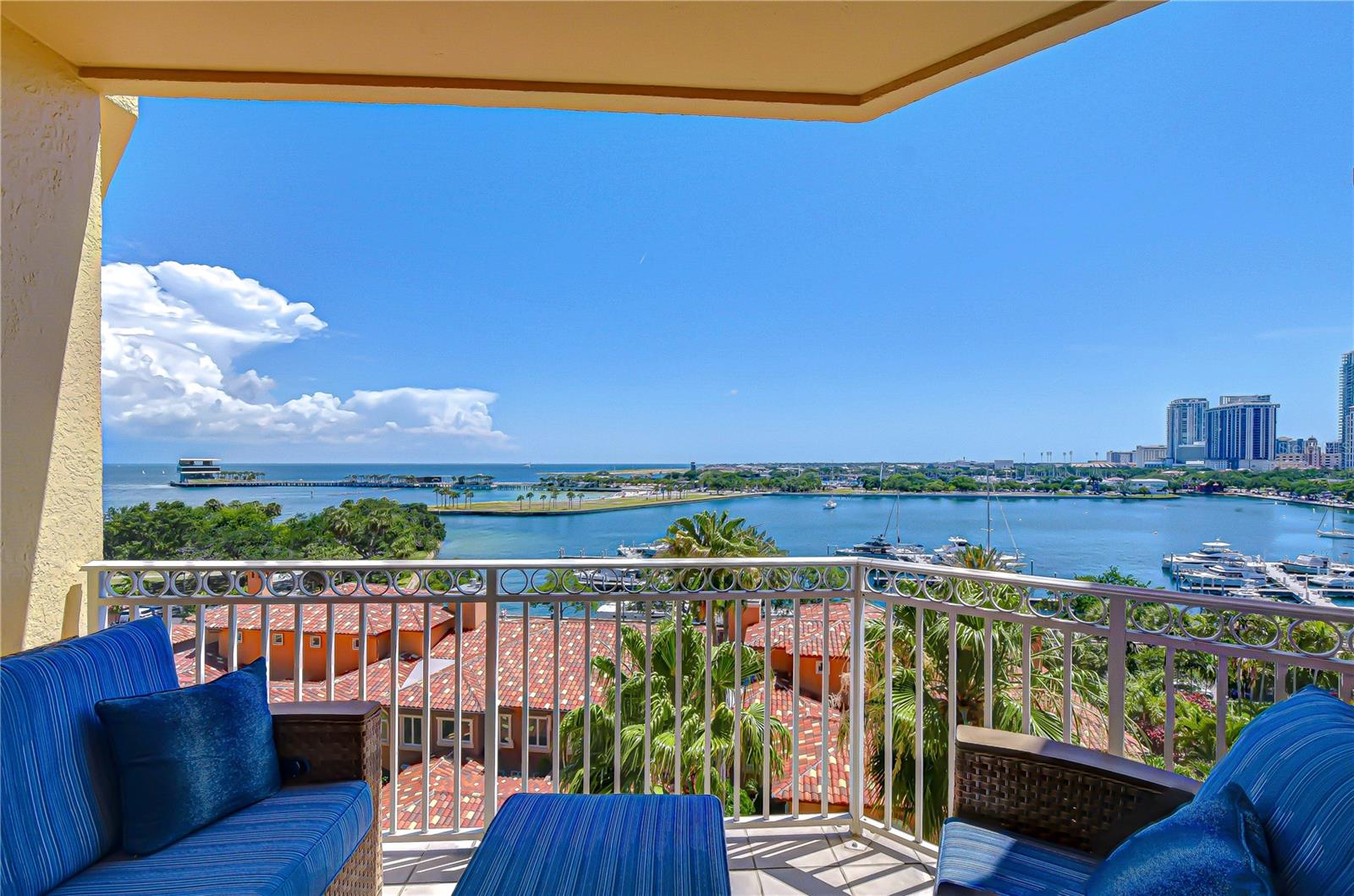 Condo/terrace views