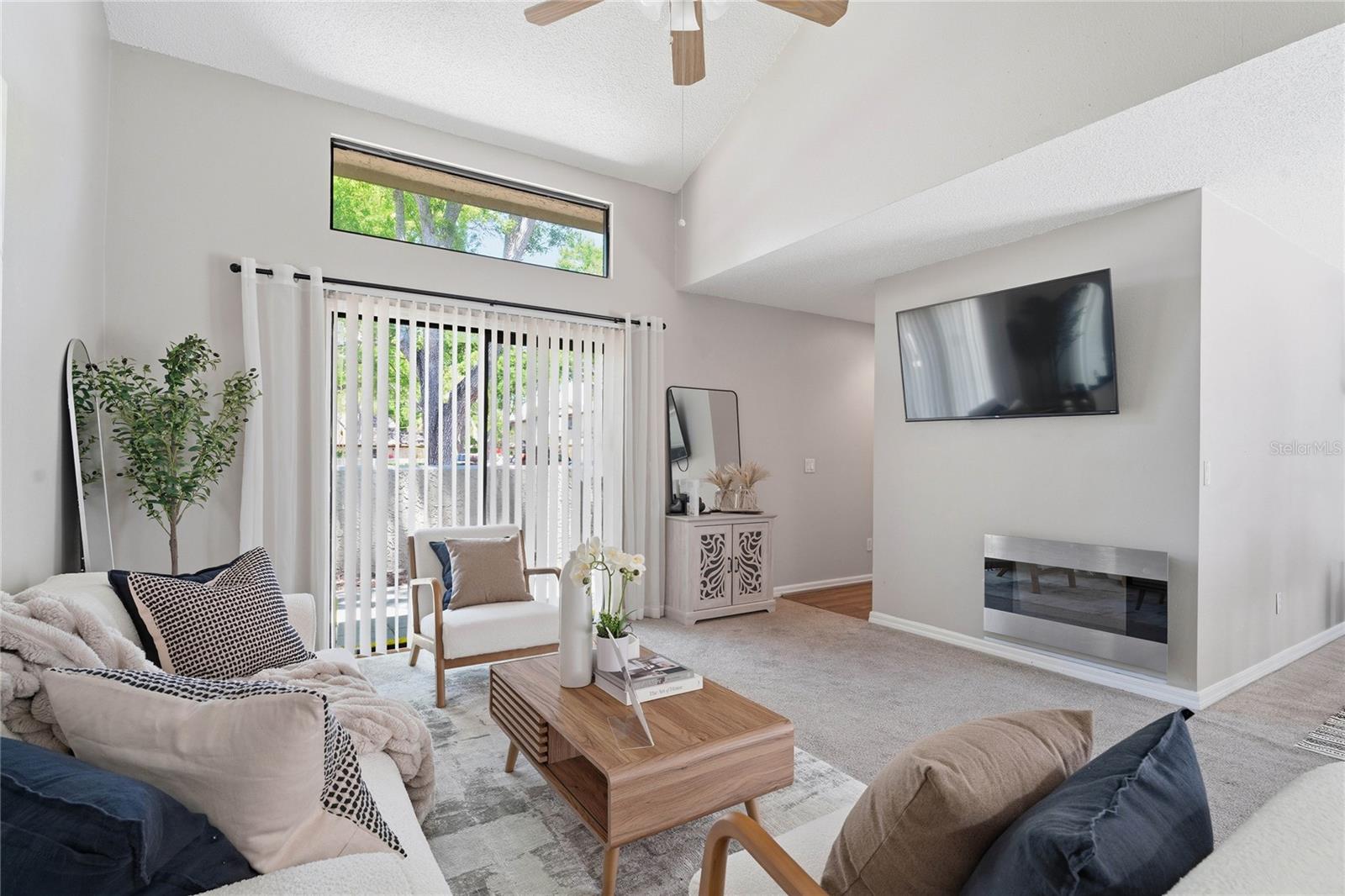 Living room (4)