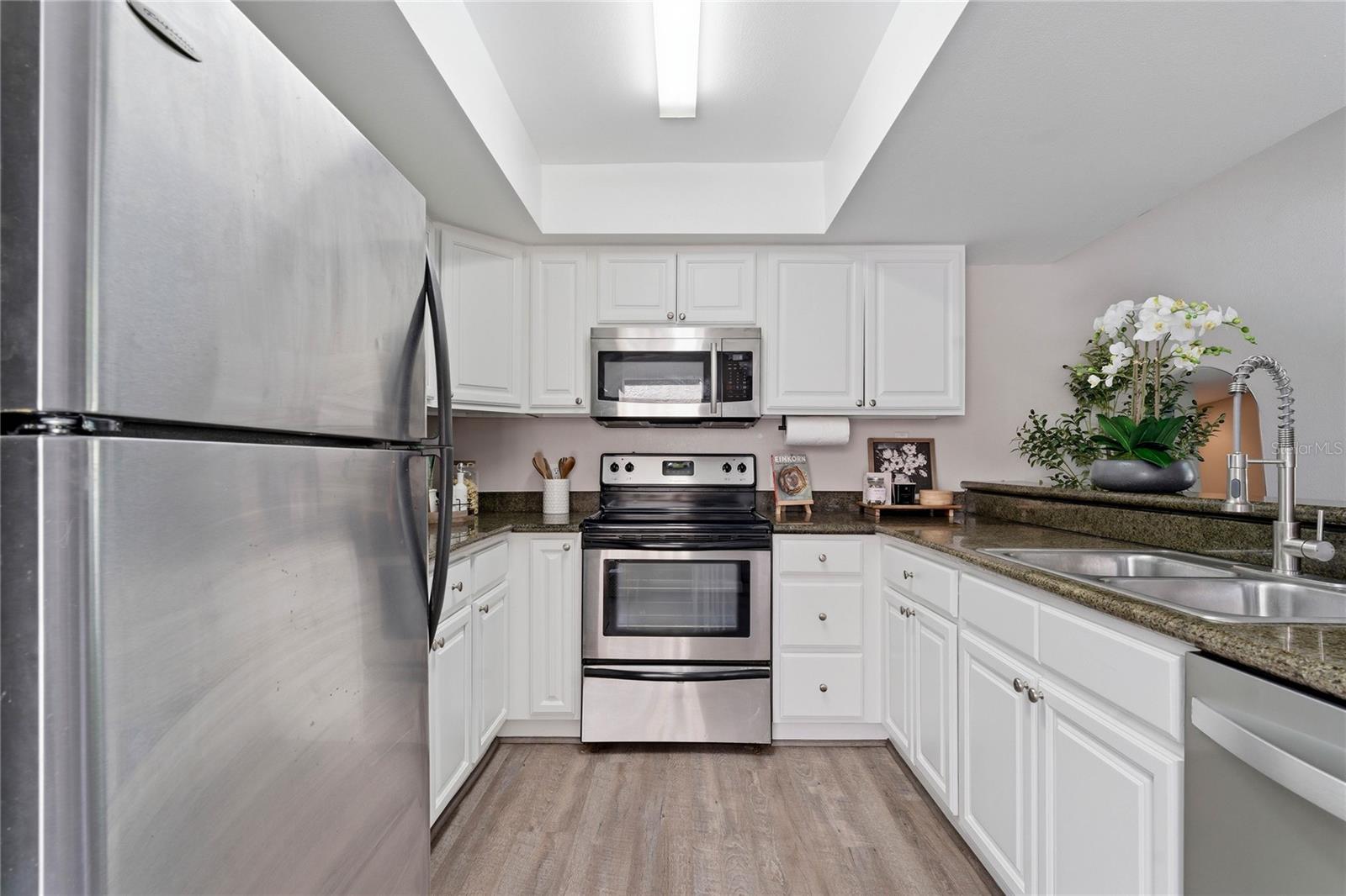 Kitchen (2)