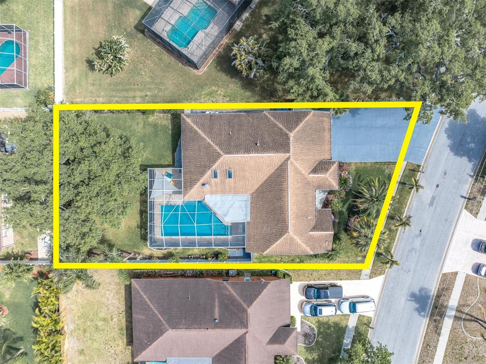 Great Fenced-in Lot