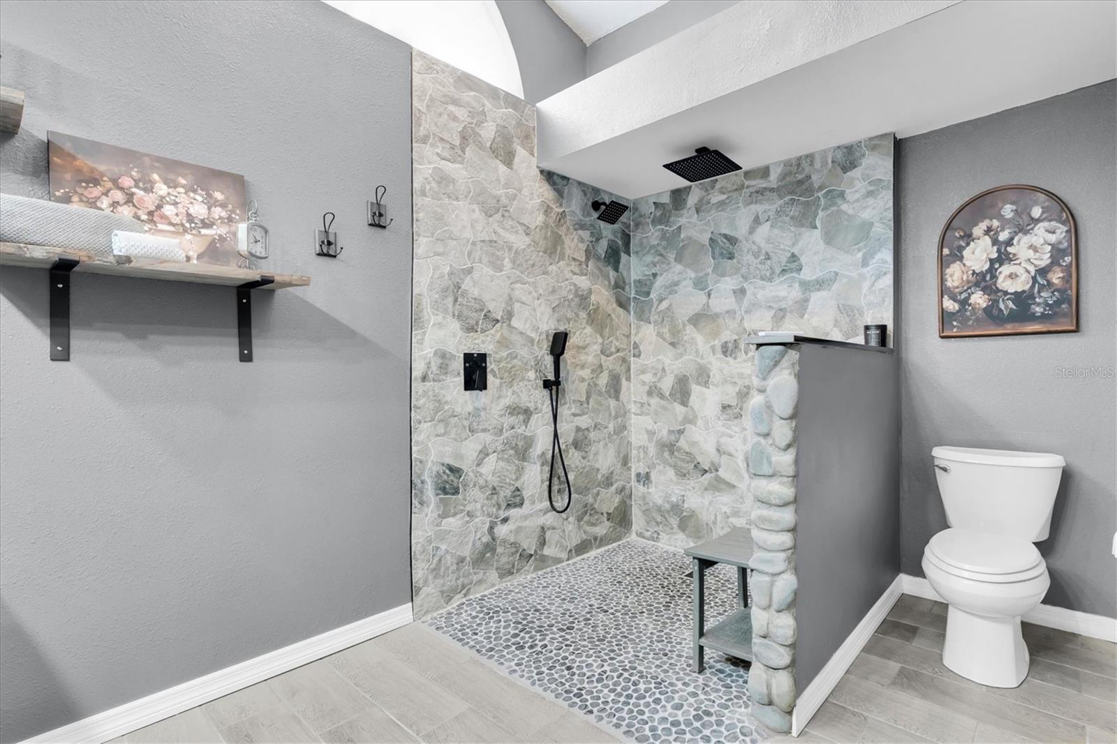 Primary Bathroom w/ Walk-in Shower
