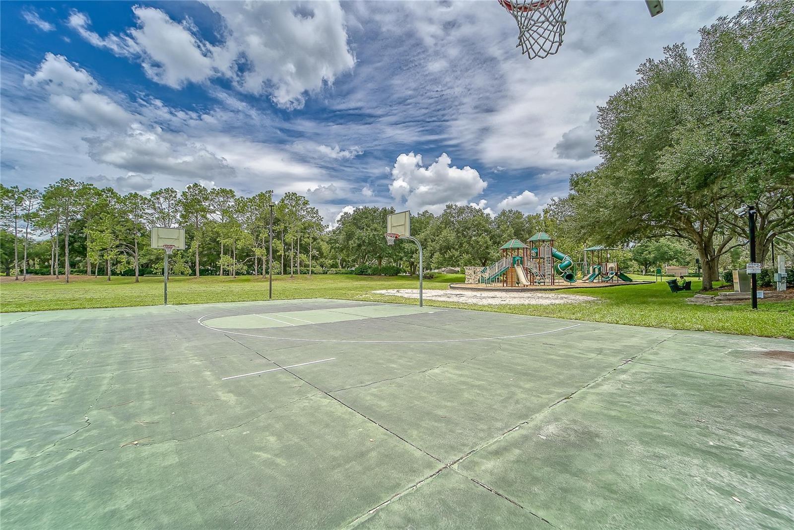 BBall & Pickelball Courts