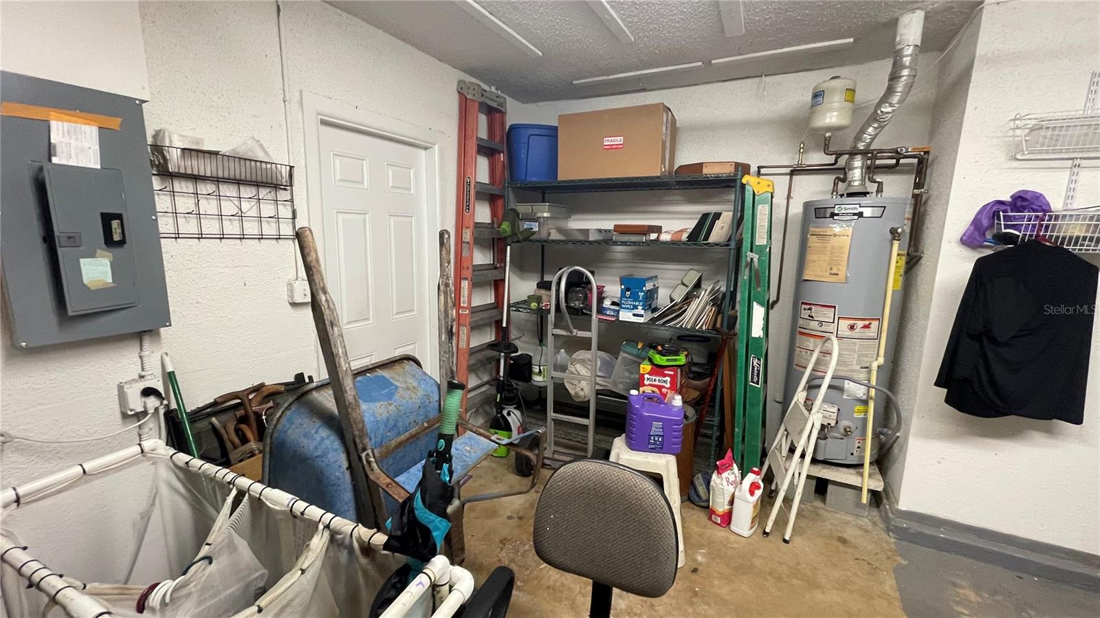 Garage side door
