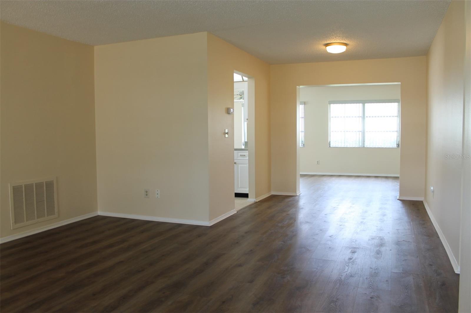Living Rm