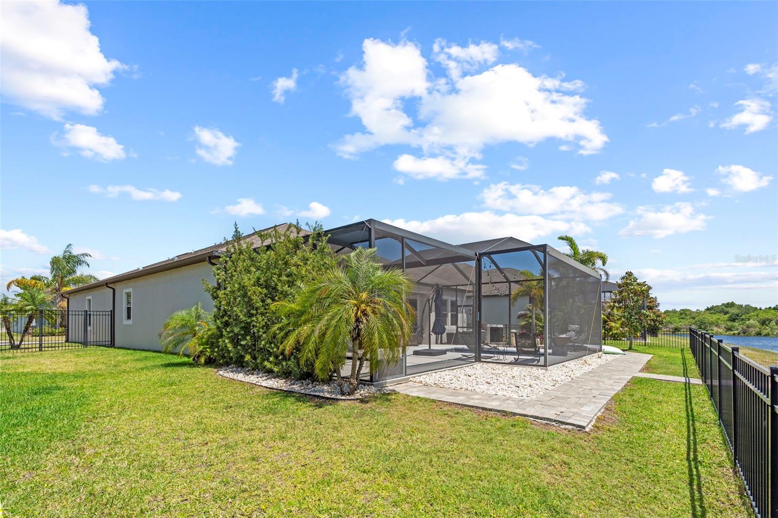 LARGE YARD