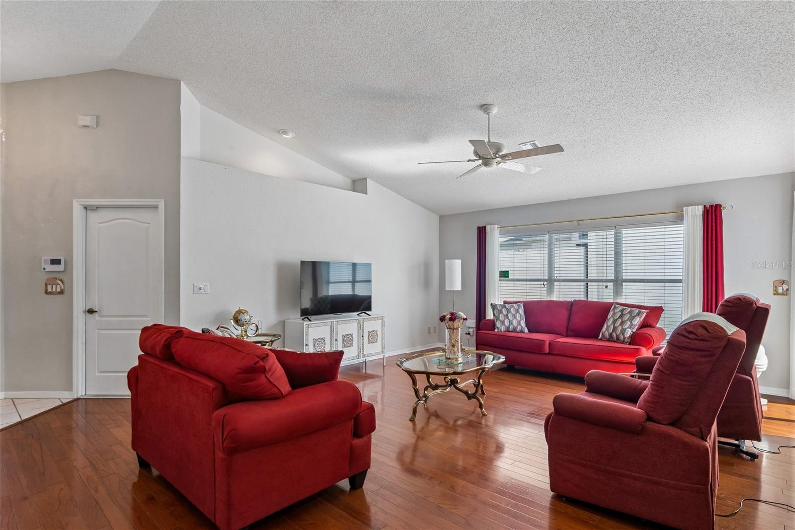 W7885327