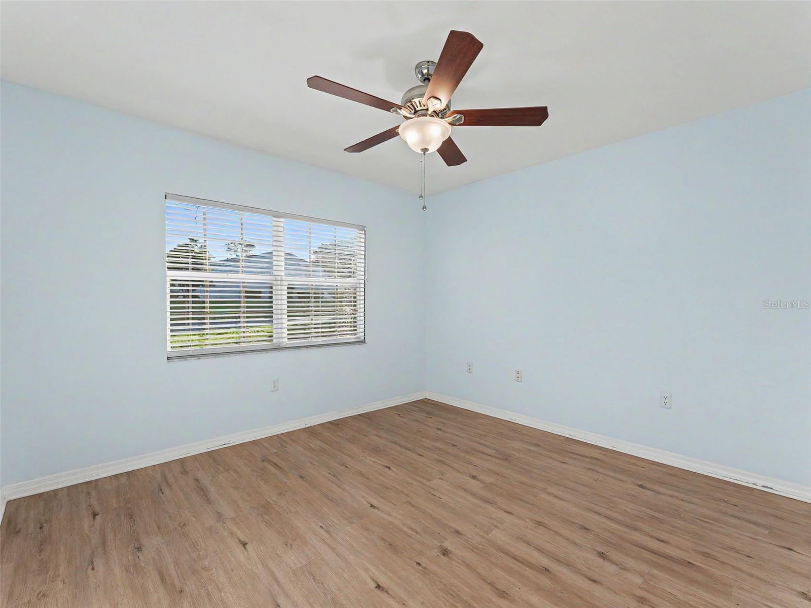 Guest bedroom