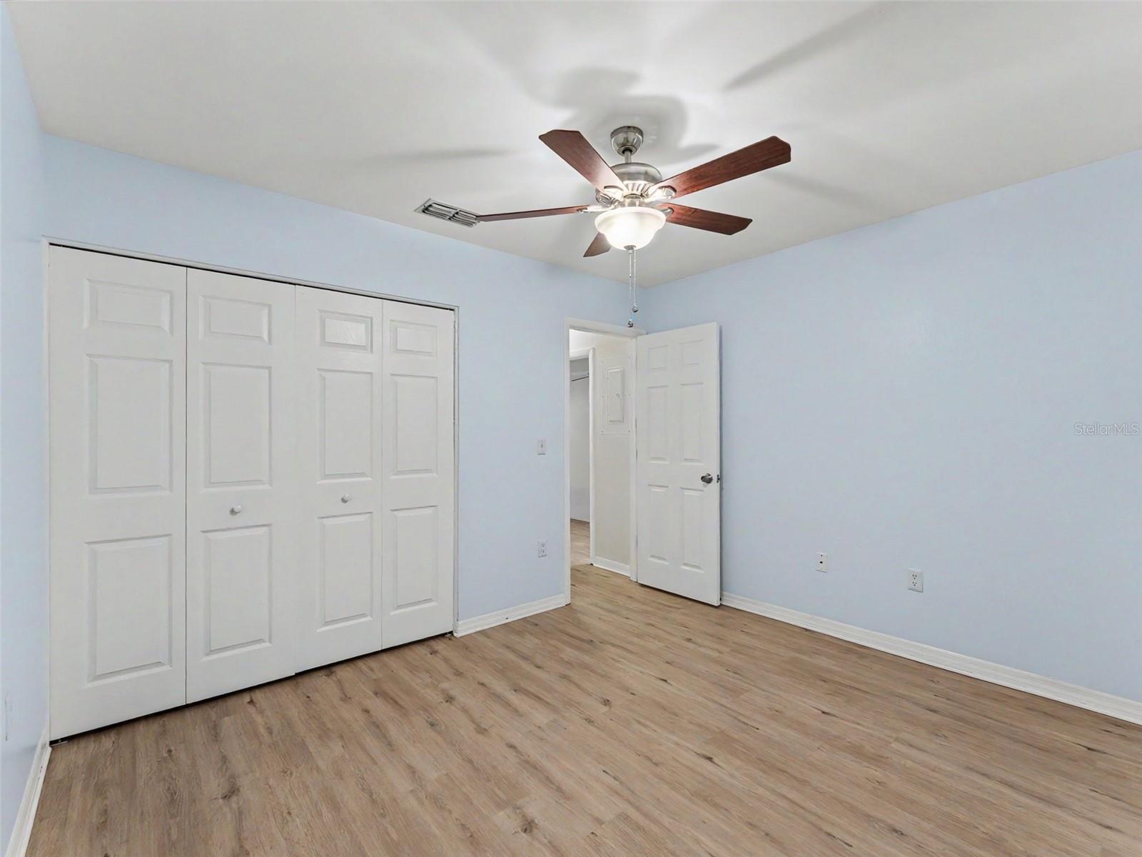Guest bedroom