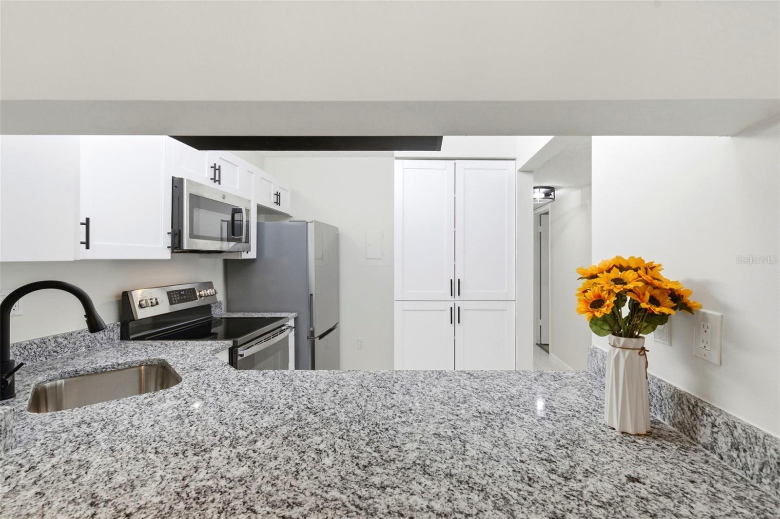 Brand NEW Kitchen!