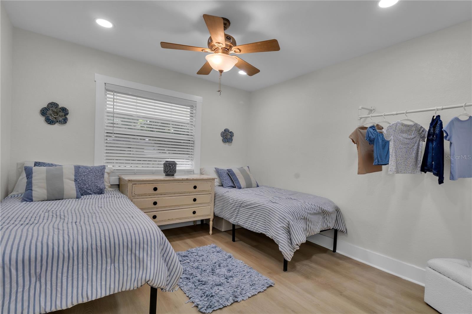 Guest bedroom