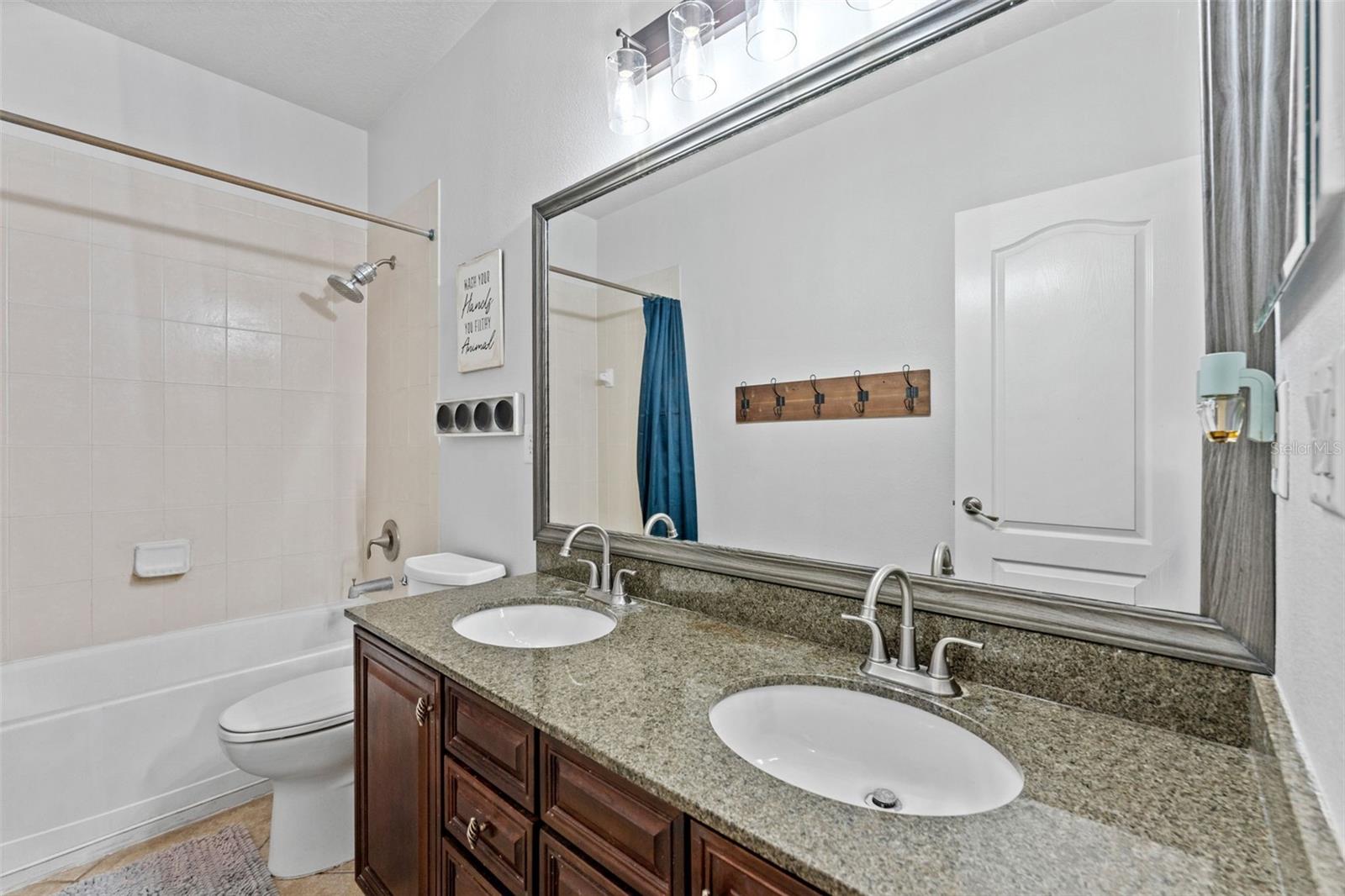2nd Bathroom