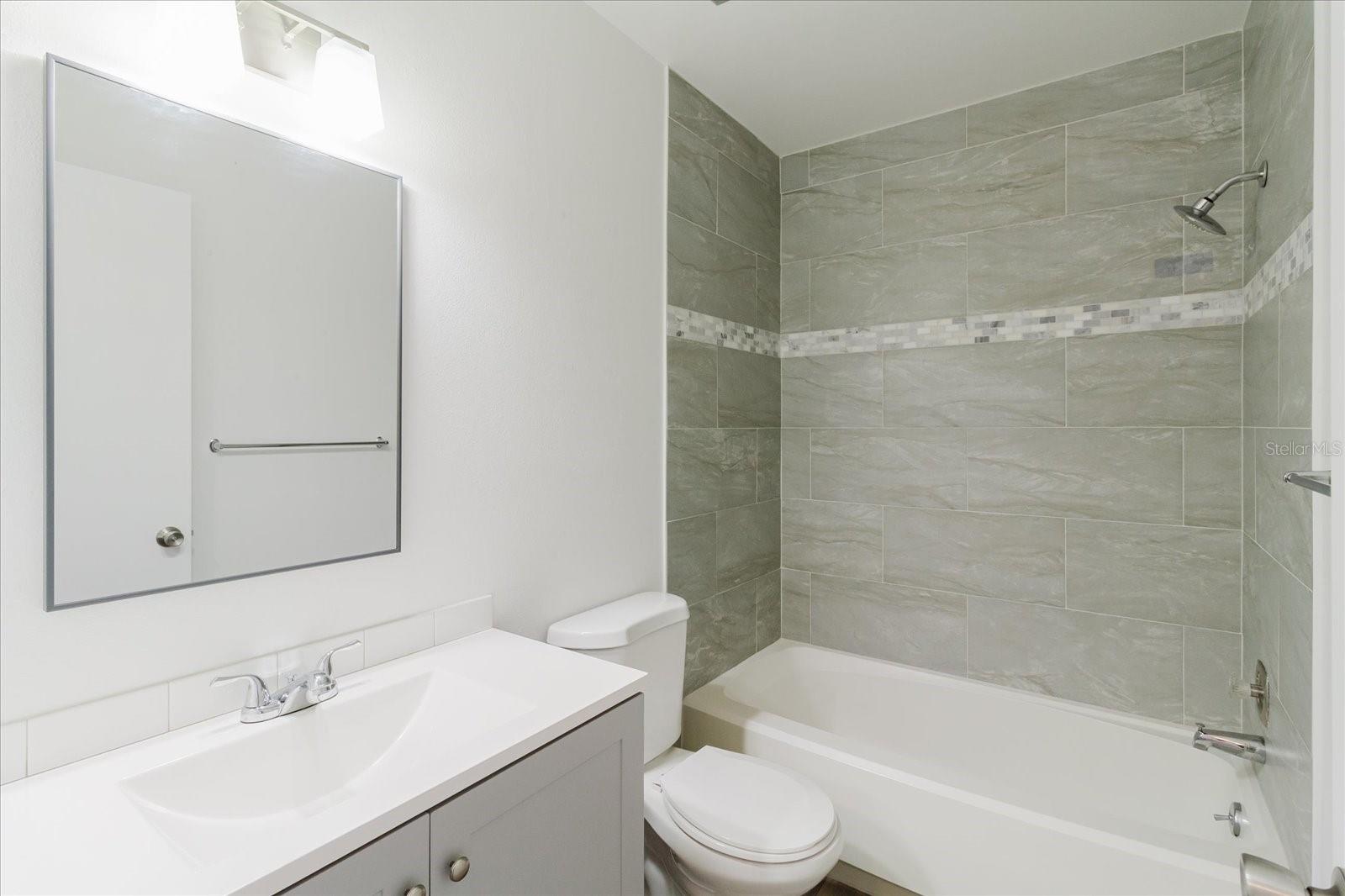 2nd Bathroom