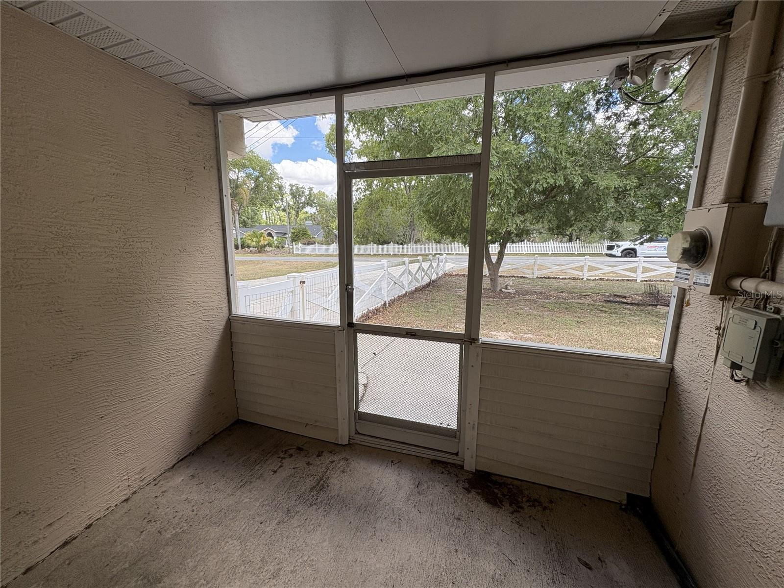 Screened Room Between house and garage