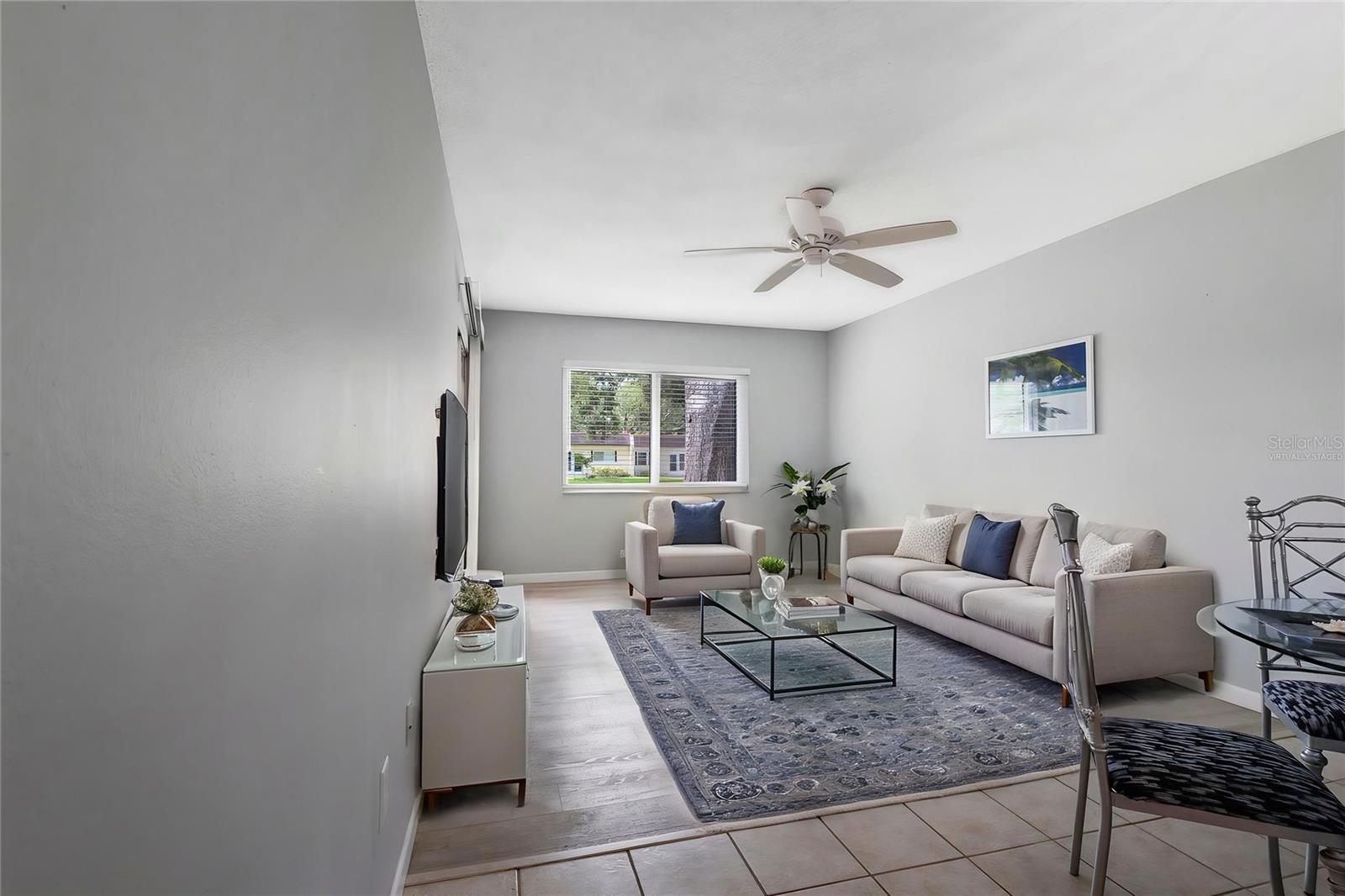Virtually Staged Livingroom
