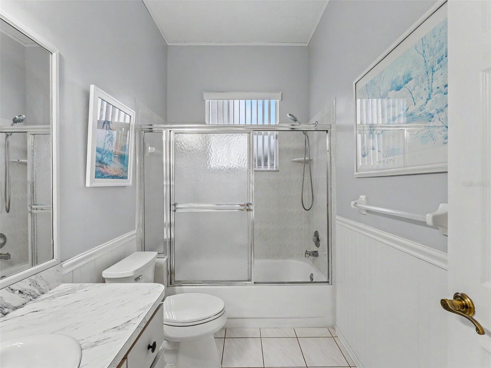 2 bathroom
