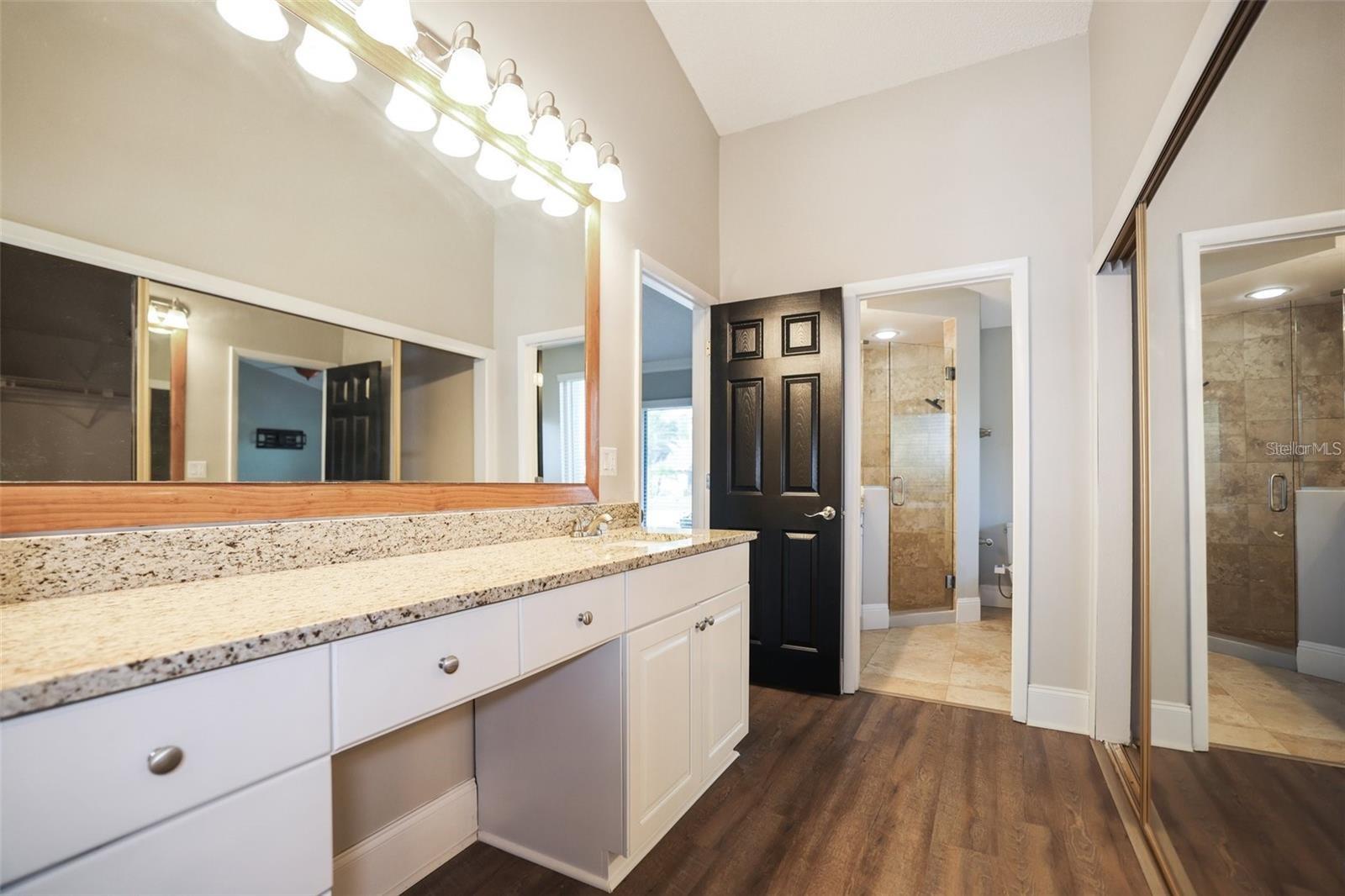 Main bedroom bathroom