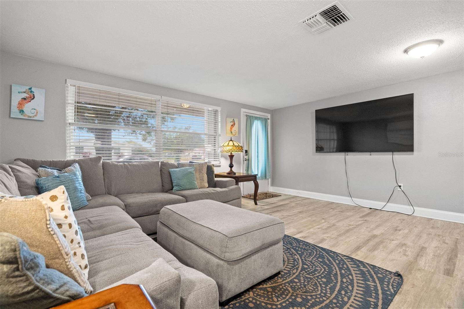 Living Rm