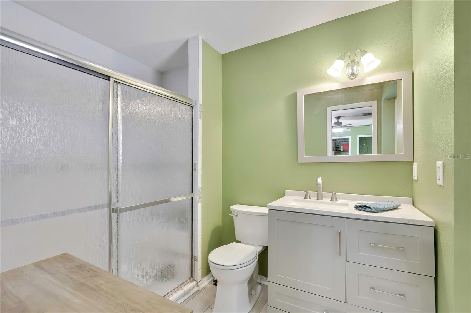 3rd Bedroom EnSuite w/walk-in Shower