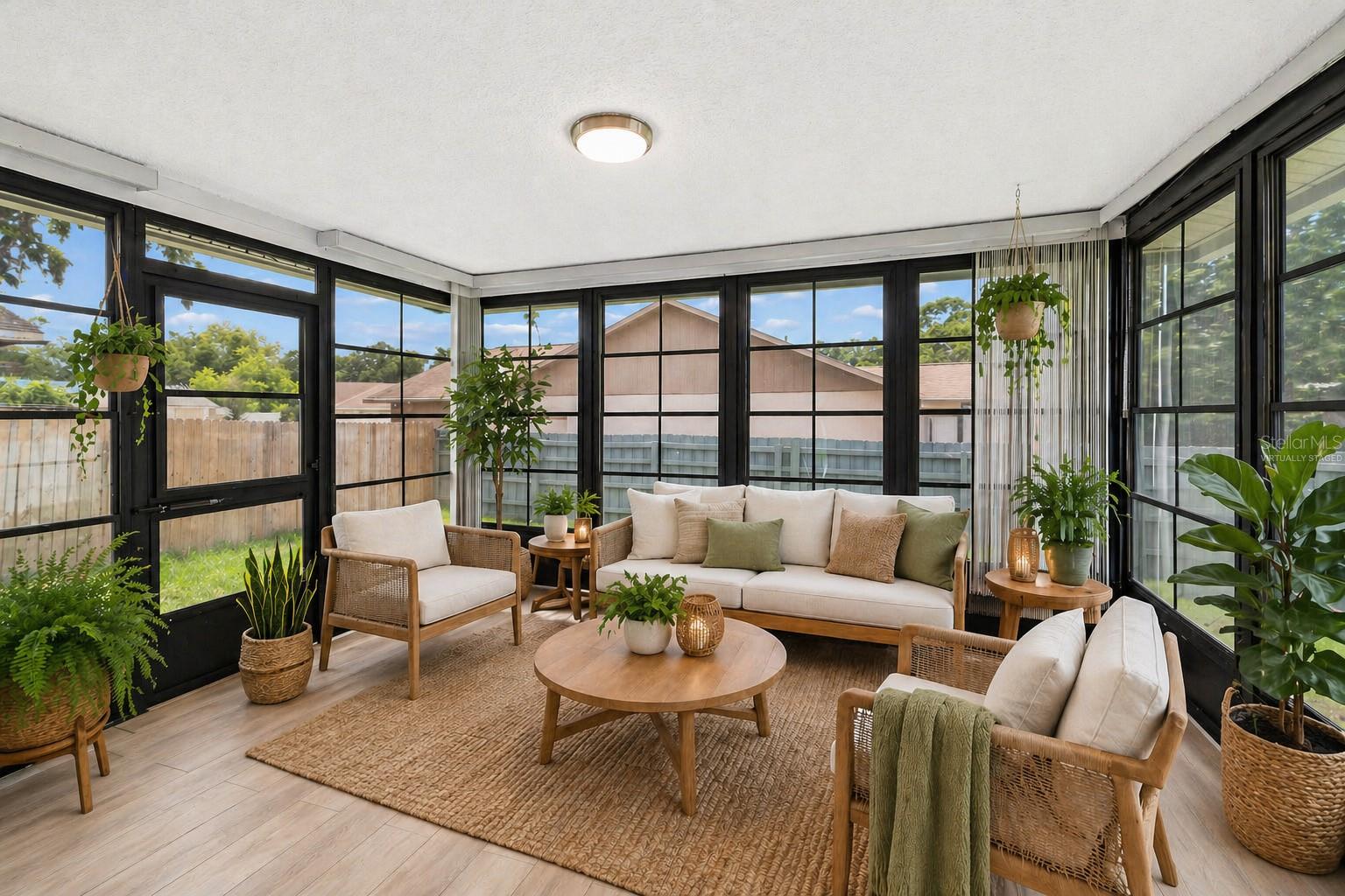 lanai virtually staged