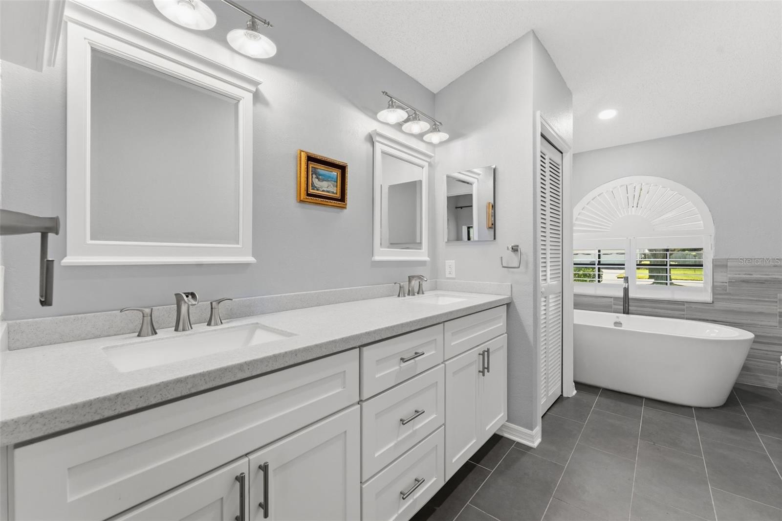 Master Bathroom with 2 Sink Vanity