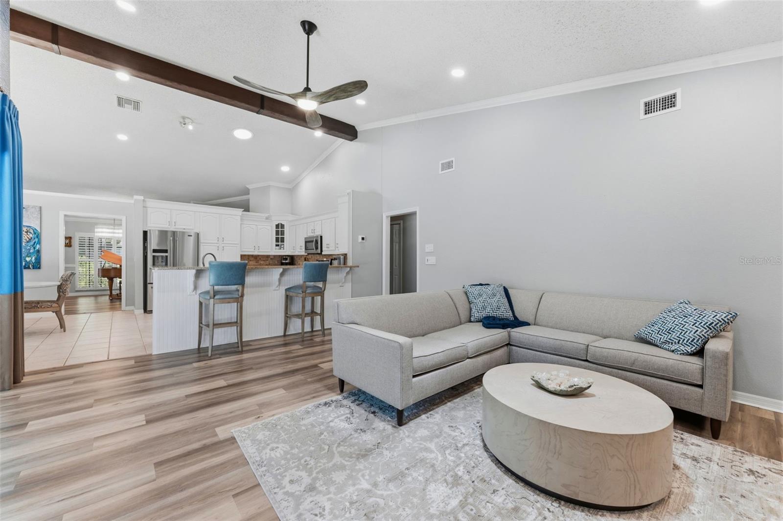 Kitchen and Living Room Combp