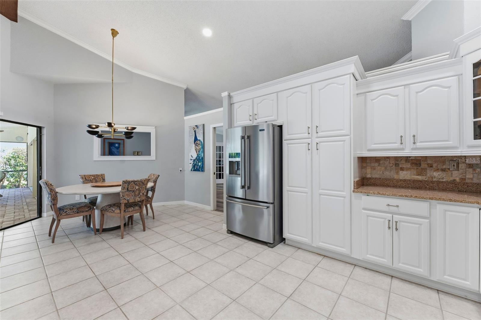 Kitchen and Dining Room Combo
