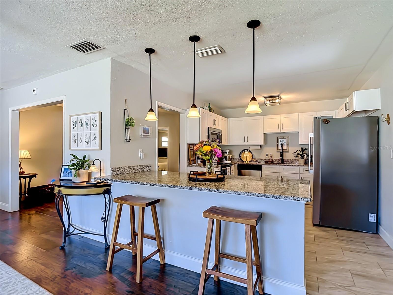 Nice Kitchen Sitting Bar