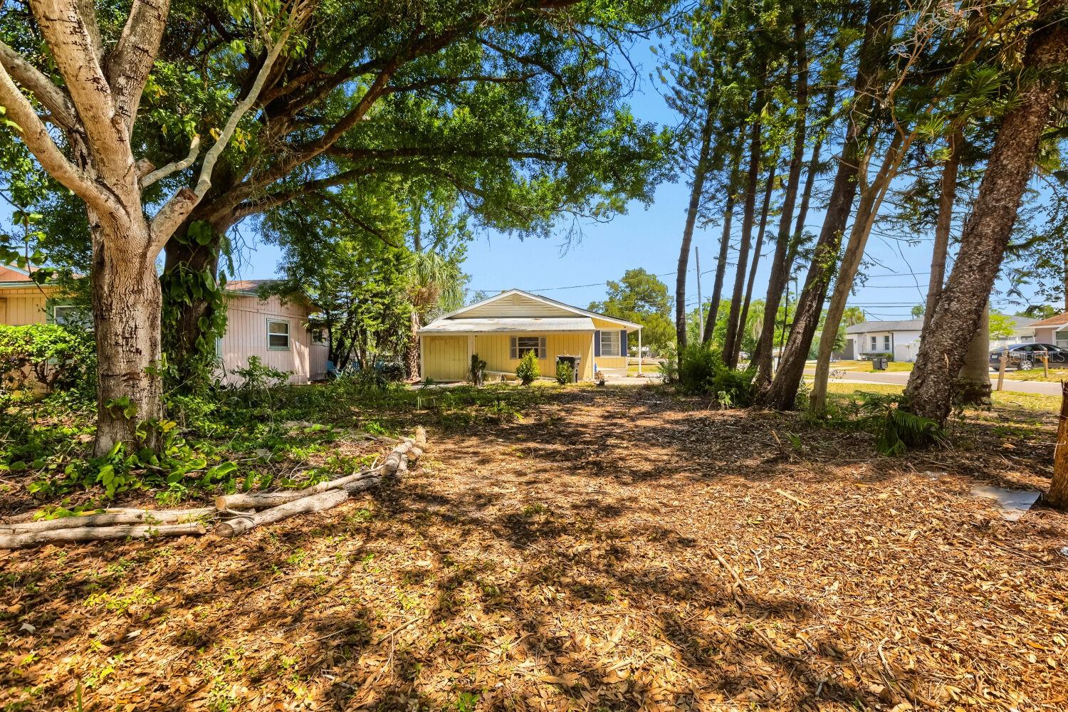 Corner Lot View
