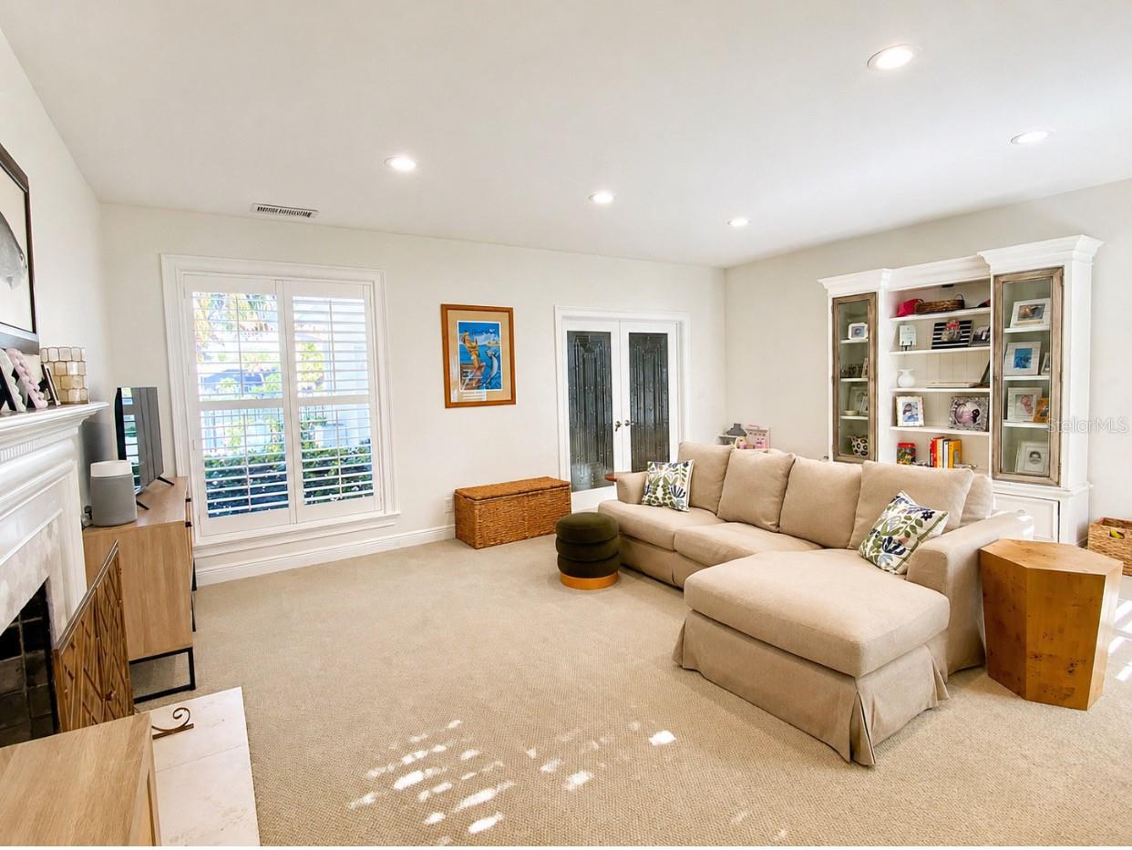 Family room/bonus room
