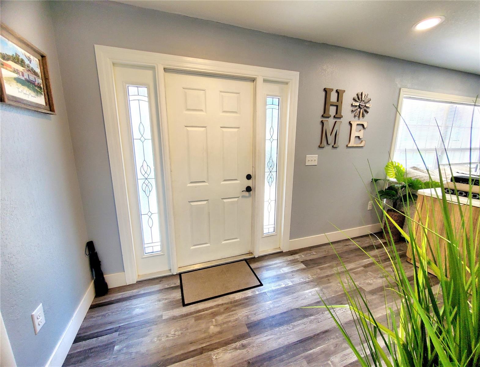 FOYER