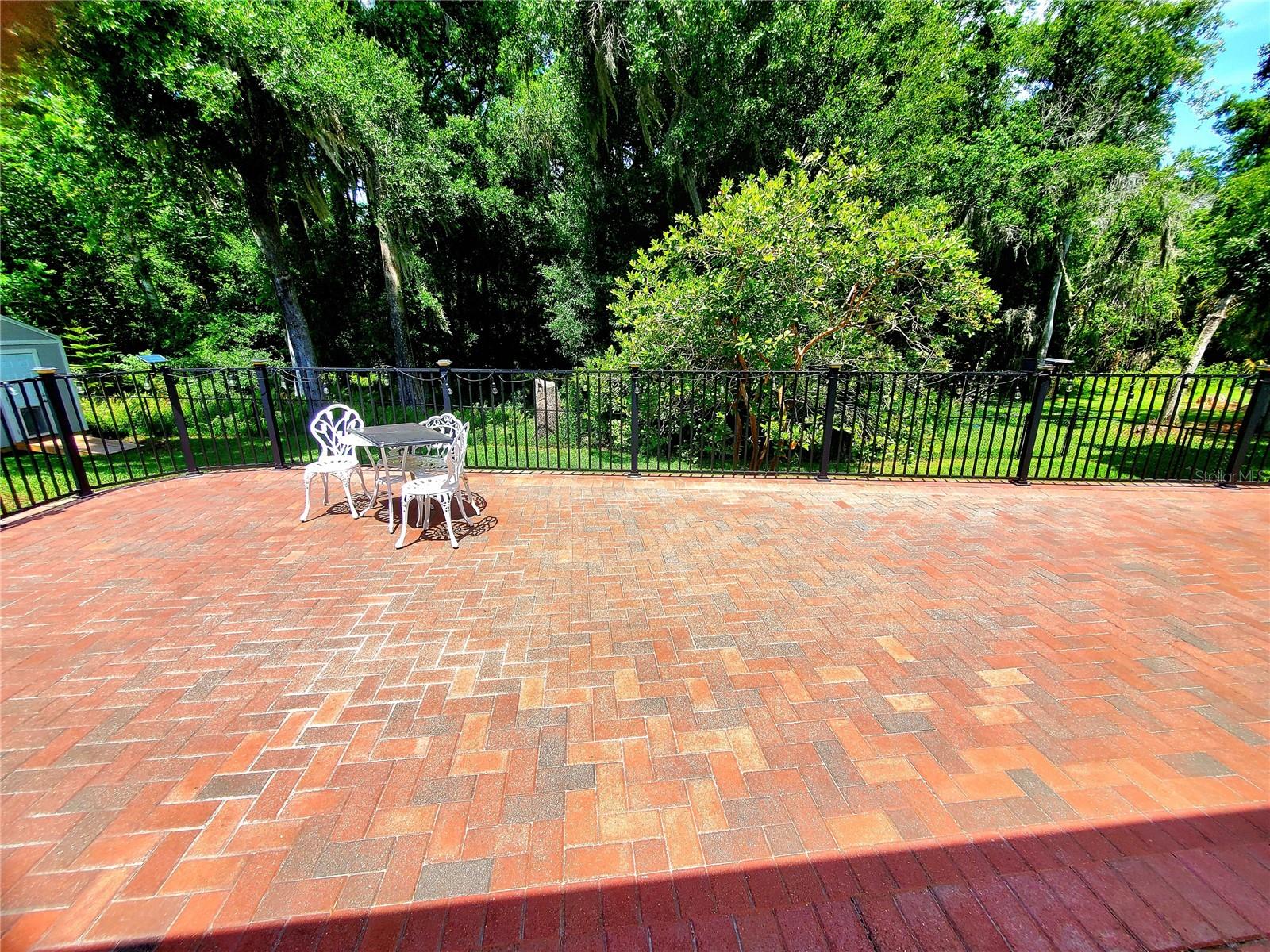 DECK VIEW