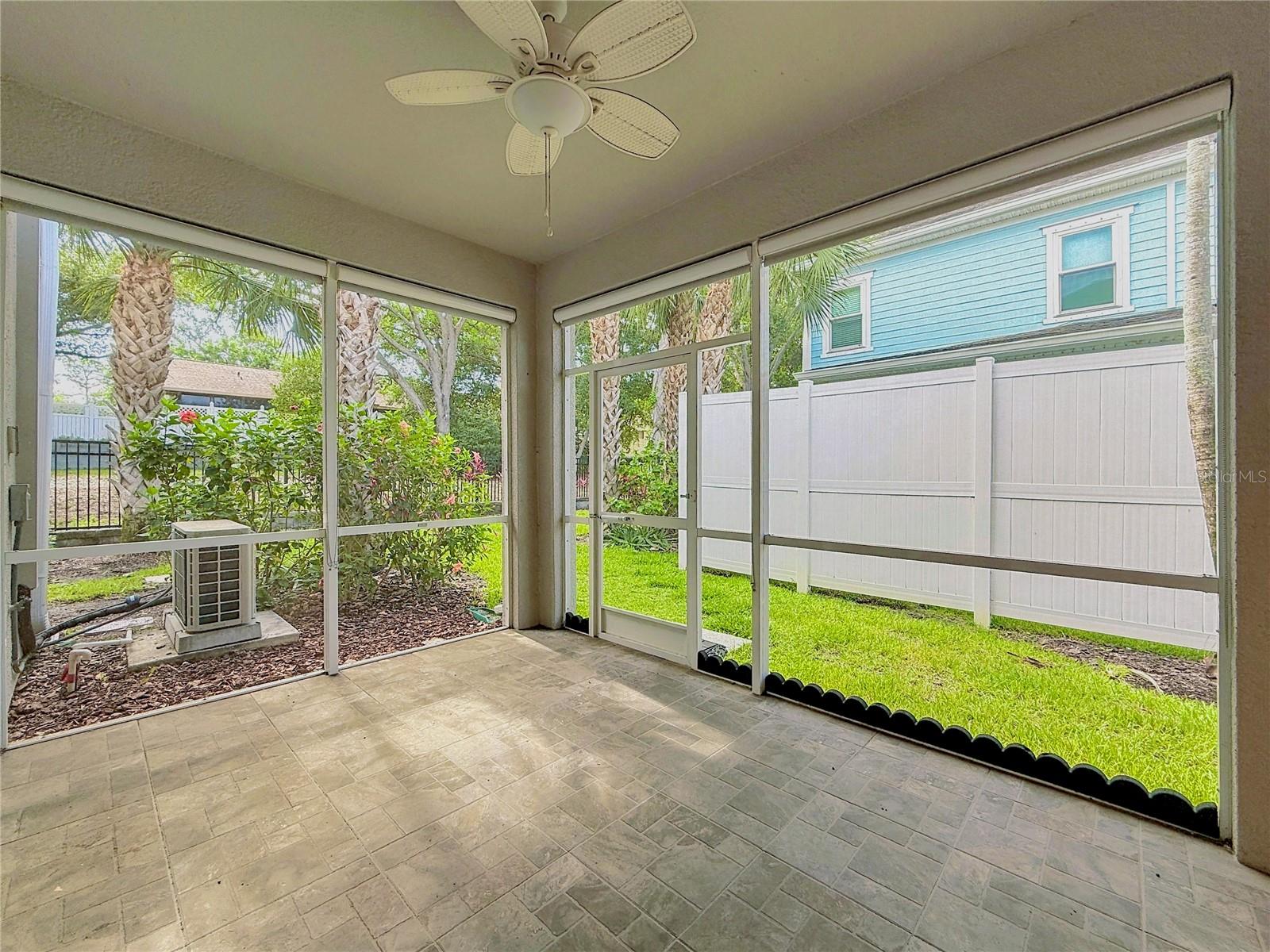 Private lanai