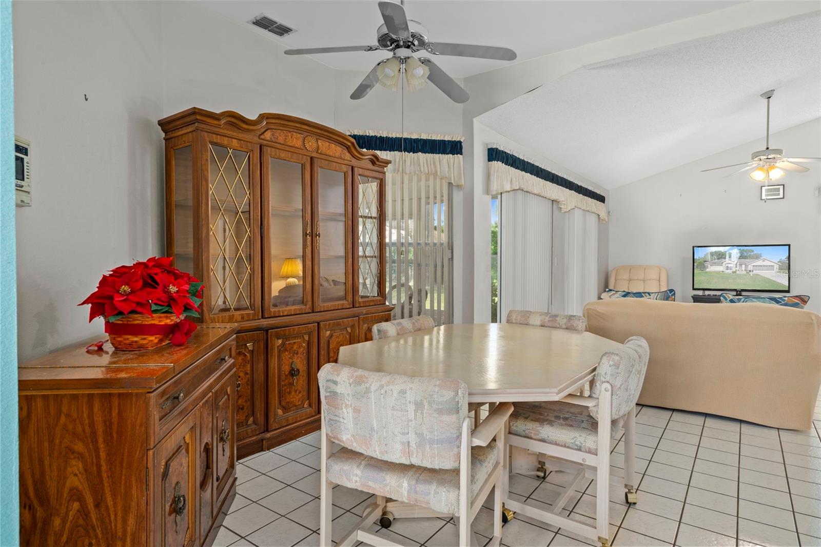 OM723871