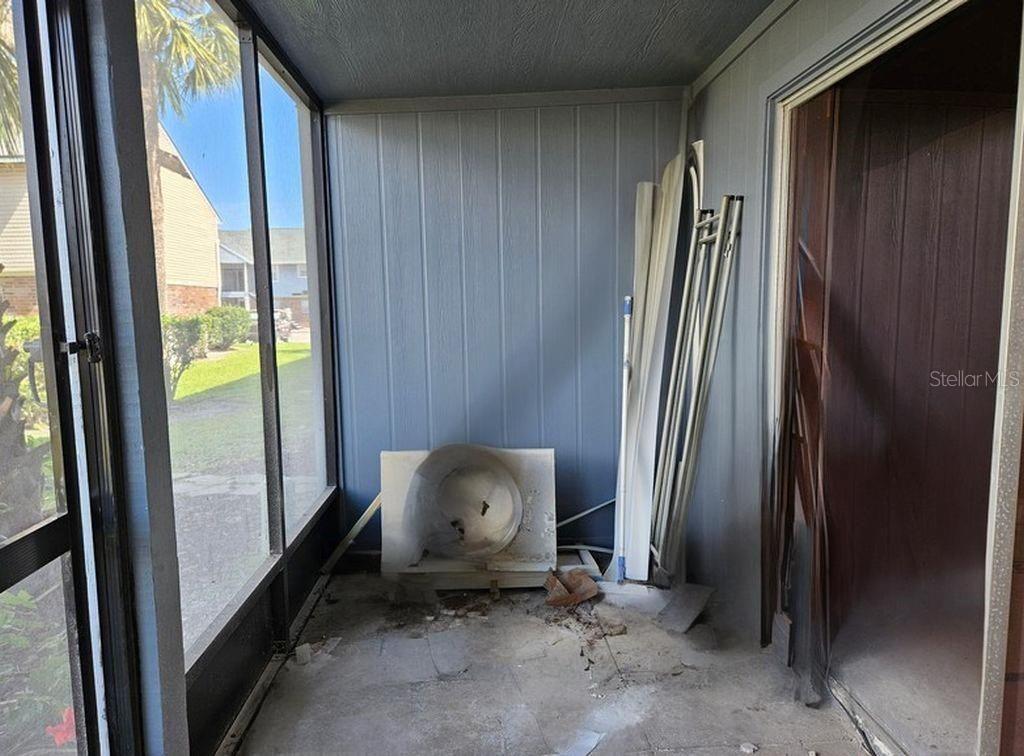 Screened Porch