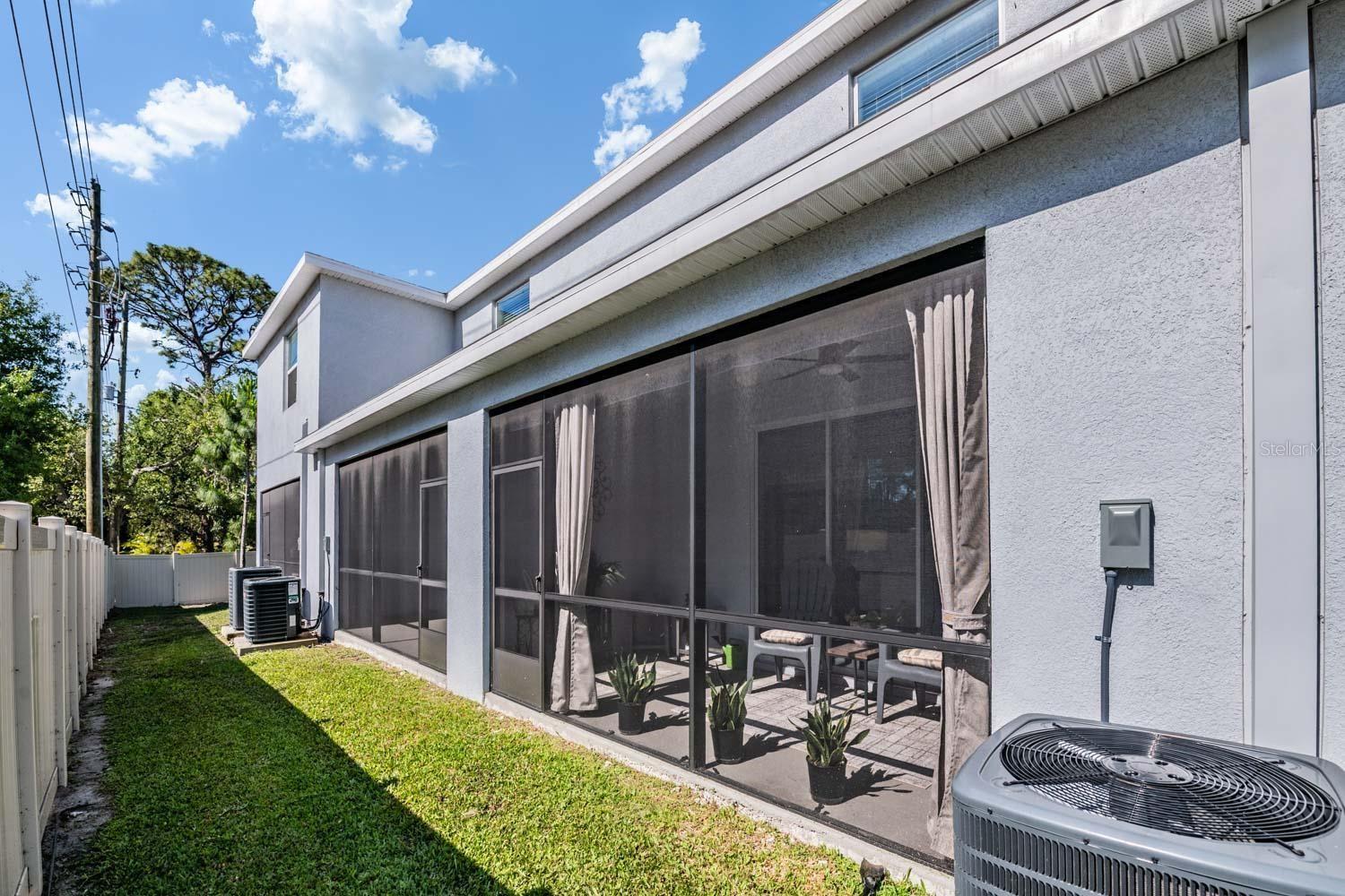 REAR LANAI