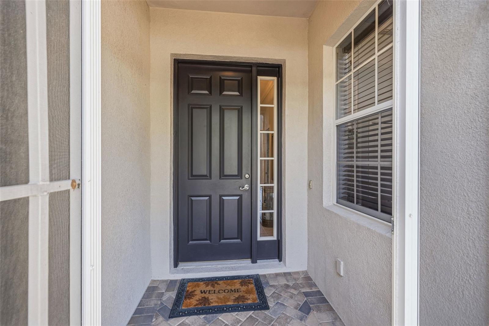 Screened front entry
