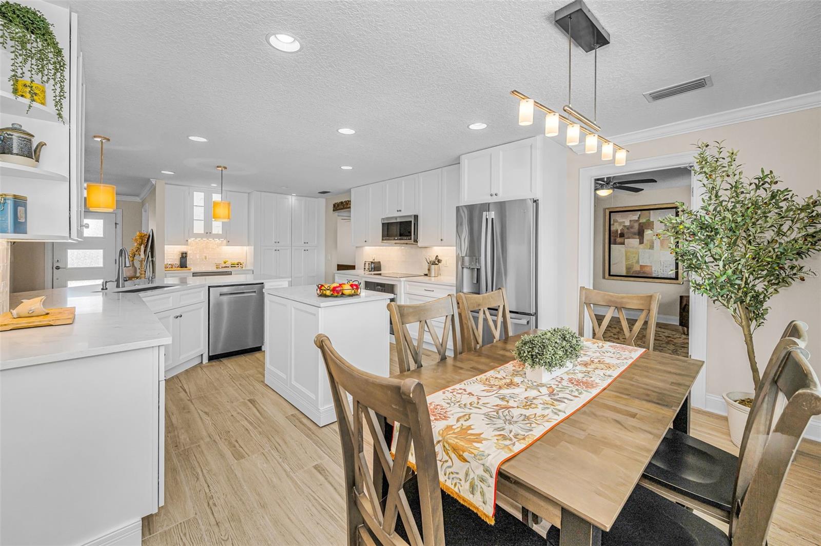 Dining / kitchen view