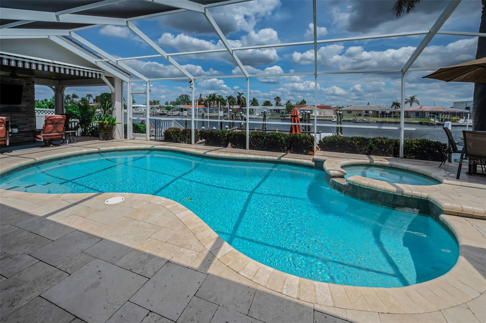 pool/spa