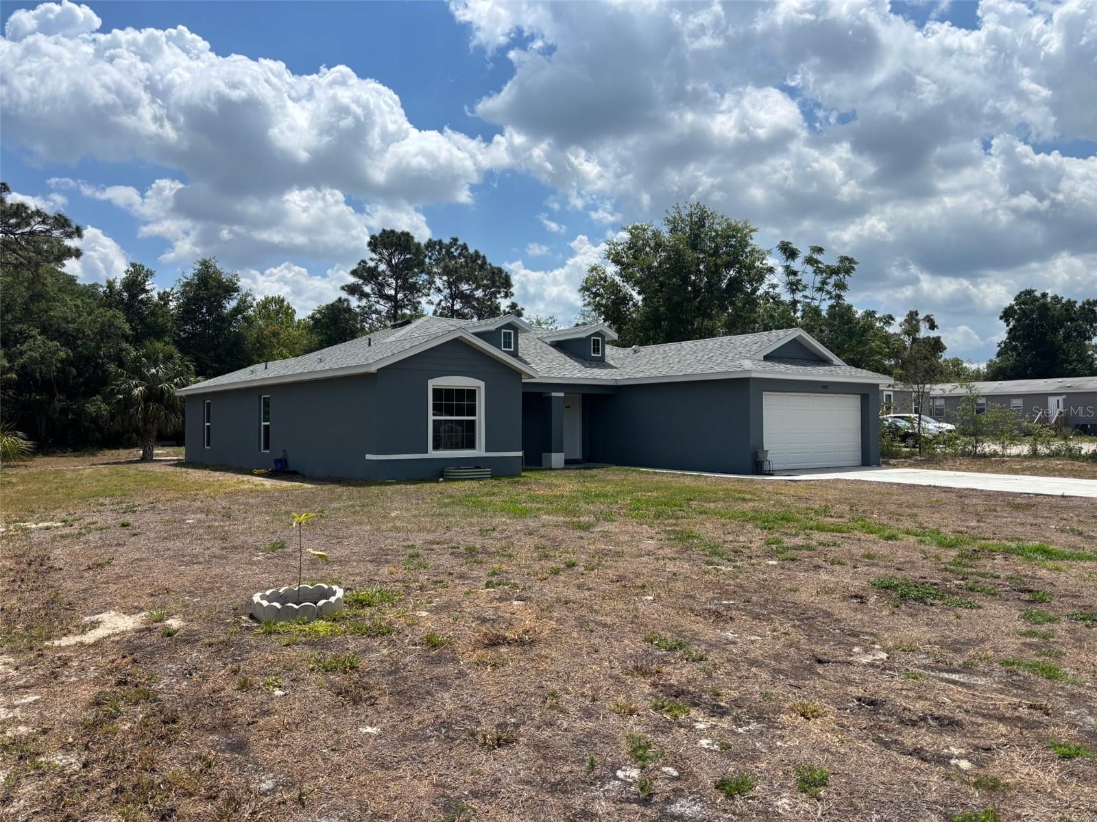 Left side view of house
